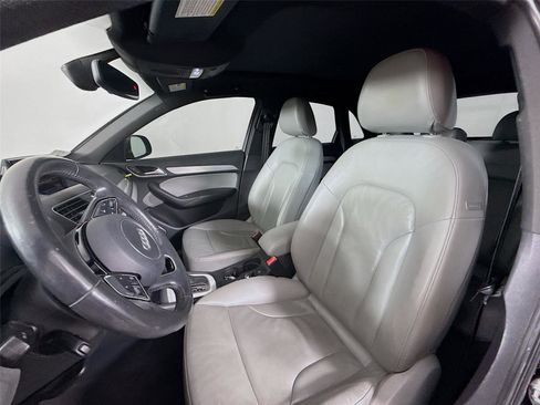 Used 2018 Audi Q3 2.0T Premium Plus w/ Premium Plus Package image 2