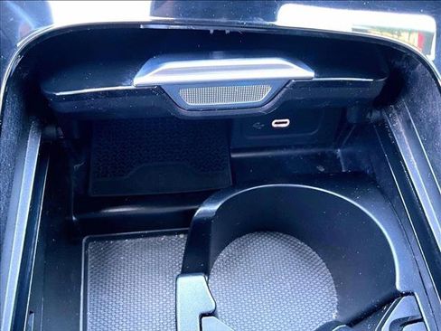 Used 2023 Mercedes-Benz C 300 Sedan image 24