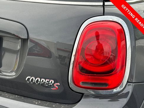Used 2015 MINI Cooper S image 6