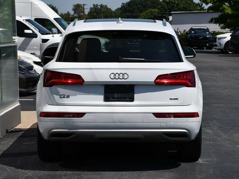 Used 2019 Audi Q5 2.0T Premium Plus w/ Premium Plus Package AWD/4WD image 9