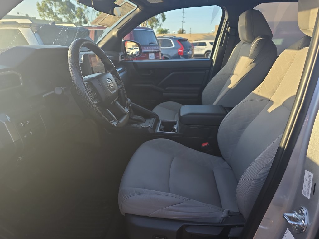 Used 2026 Toyota Tacoma SR5 RWD image 9