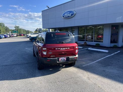 Used 2025 Ford Bronco Sport Outer Banks w/ Outer Banks Tech Package+ AWD/4WD image 5