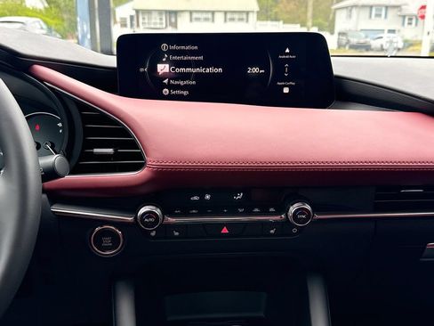 New 2026 MAZDA MAZDA3 Hatchback w/Premium Plus Pkg AWD/4WD image 18