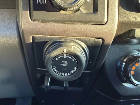 Used 2017 Ford F150 XLT w/ Equipment Group 301A Mid AWD/4WD image 41