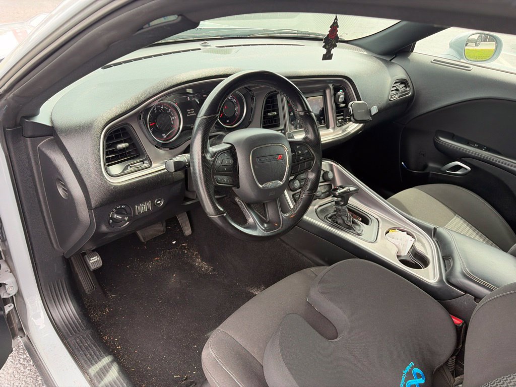 Used 2022 Dodge Challenger GT RWD image 14