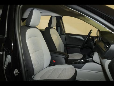 Used 2024 Ford Escape Active AWD/4WD image 29
