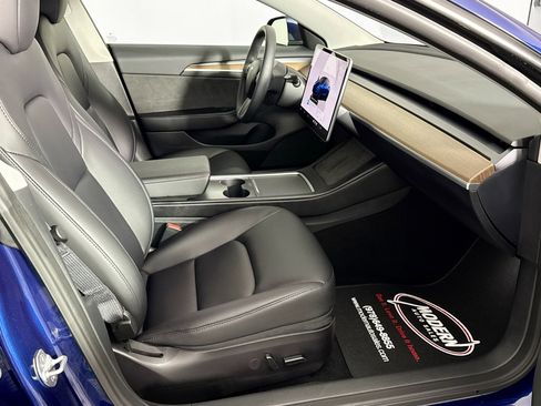 Used 2023 Tesla Model 3 Performance image 31
