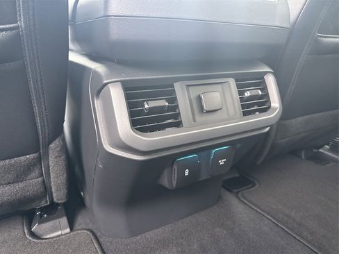 New 2025 Ford F150 Lariat w/ Equipment Group 501A Mid image 27