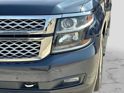 Used 2018 Chevrolet Tahoe LT w/ LT Signature Package AWD/4WD image 10