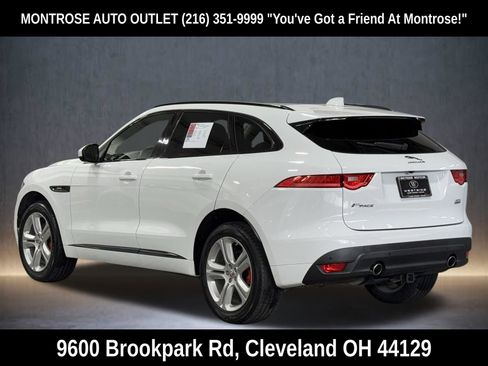 Used 2018 Jaguar F-PACE R-Sport image 6