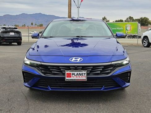 Used 2024 Hyundai Elantra Limited FWD image 4