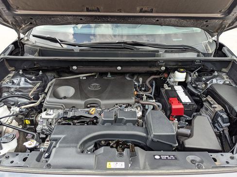 Used 2023 Toyota RAV4 LE image 32