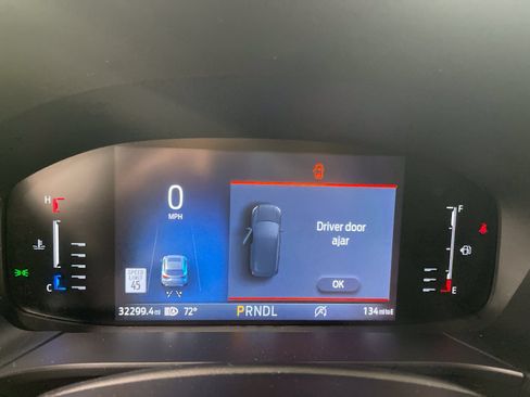 Used 2023 Ford Escape ST-Line w/ Tech Pack #1 AWD/4WD image 17