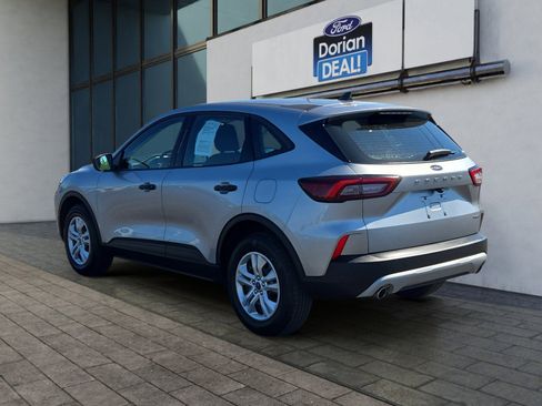 Used 2023 Ford Escape AWD image 5