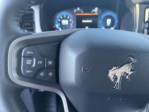 New 2025 Ford Bronco Badlands w/ Sasquatch Package AWD/4WD image 26