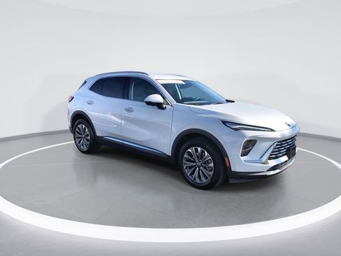 Used 2025 Buick Envision Preferred image 2