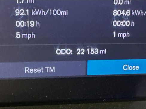 Used 2023 Volvo C40 P8 Recharge Plus w/ Climate Package AWD/4WD image 19