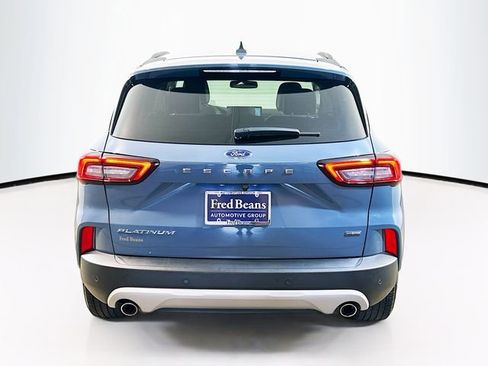 Used 2023 Ford Escape Platinum w/ Premium Technology Package FWD image 21