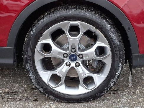 Used 2016 Ford Escape Titanium w/ Equipment Group 301A image 8