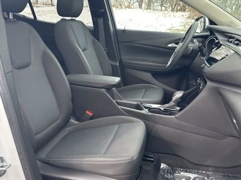 Used 2022 Buick Encore GX Select w/ Experience Buick Package image 41