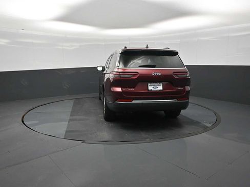 Used 2022 Jeep Grand Cherokee L Laredo w/ Luxury Tech Group I AWD/4WD image 38