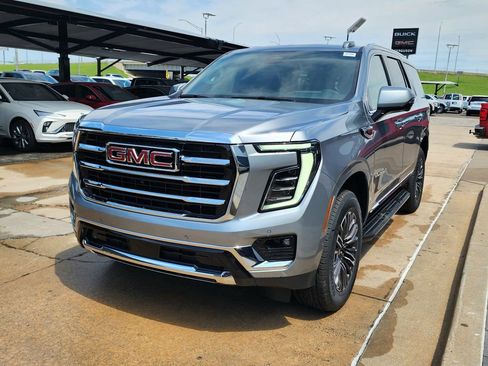 New 2026 GMC Yukon Elevation w/ Elevation Premium Package AWD/4WD image 7