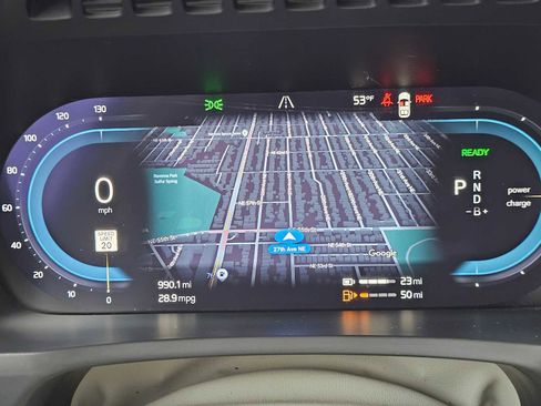 Certified 2023 Volvo XC90 T8 Plus w/ Protection Package image 31