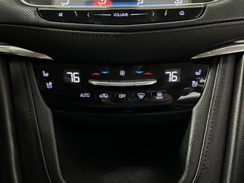 Used 2019 Cadillac XT5 Premium Luxury AWD/4WD image 10