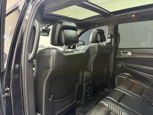 Used 2018 Jeep Grand Cherokee SRT AWD/4WD image 26