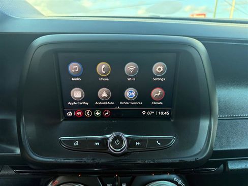 Used 2021 Chevrolet Camaro LT image 24