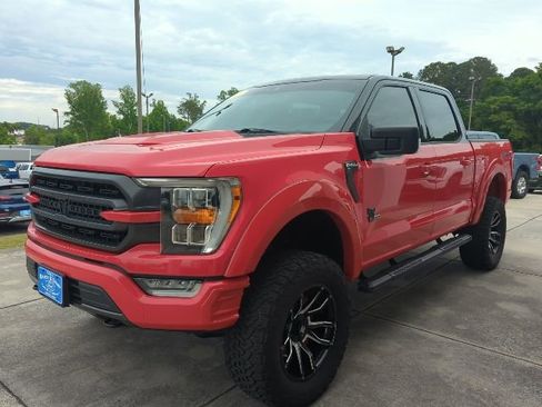Used 2021 Ford F150 XLT w/ Equipment Group 302A High AWD/4WD image 3