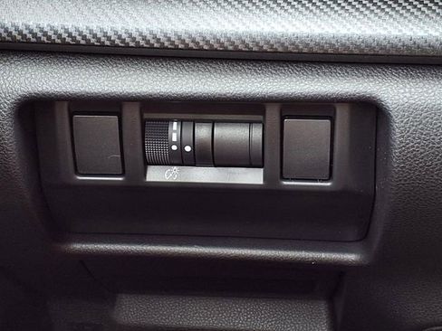 New 2026 Subaru Crosstrek 2.0i Premium AWD/4WD image 21