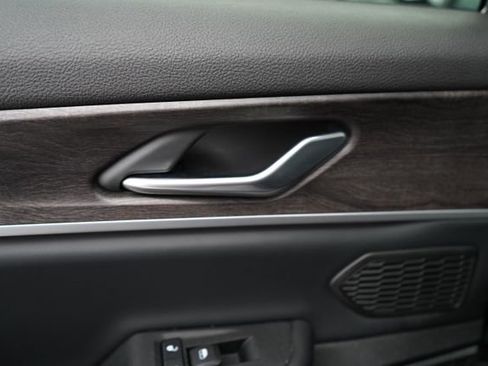 Used 2022 Jeep Grand Cherokee Limited 4xe image 53