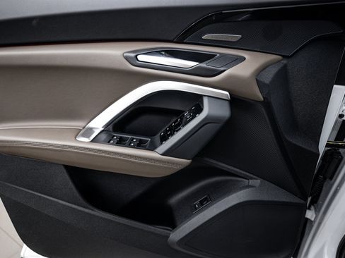 New 2025 Audi Q5 Premium Plus image 13