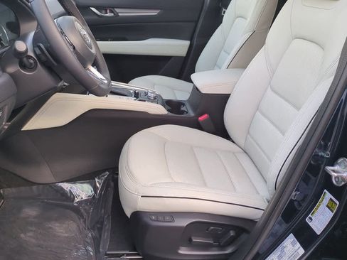New 2025 MAZDA CX-5 AWD 2.5 S w/ Premium Plus Pkg image 15
