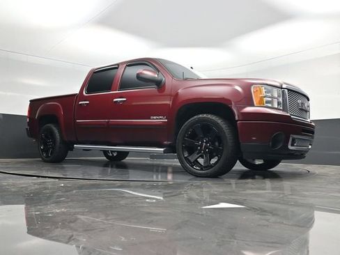 Used 2013 GMC Sierra 1500 Denali image 45