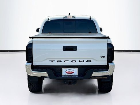 Used 2023 Toyota Tacoma TRD Off-Road AWD/4WD image 6