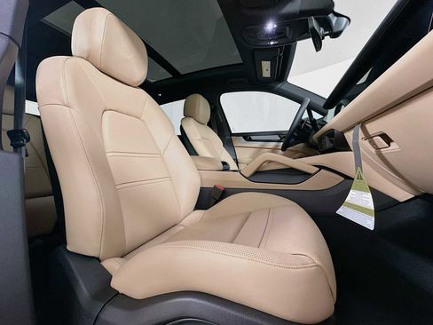 New 2026 Porsche Cayenne E-Hybrid image 30