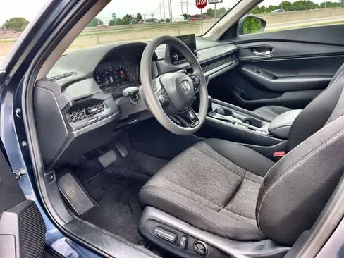 Used 2024 Honda Accord EX image 3