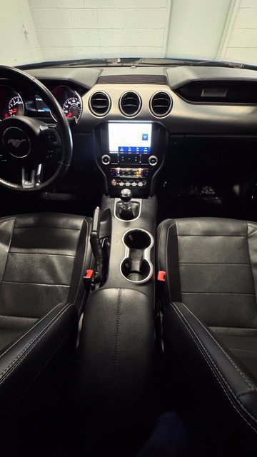 Used 2022 Ford Mustang GT Premium w/ Black Accent Package RWD image 16