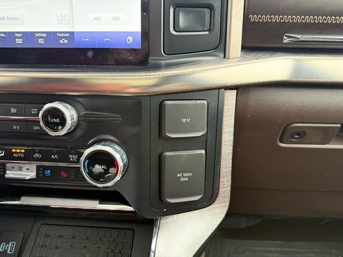 Used 2023 Ford F150 King Ranch w/ FX4 Off-Road Package image 20