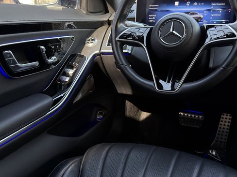 Used 2022 Mercedes-Benz S 500 4MATIC w/ AMG Line Package image 62