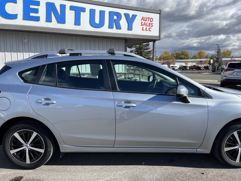 Used 2019 Subaru Impreza 2.0i Premium image 18