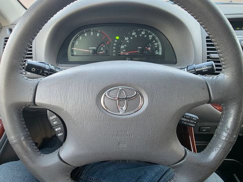 Used 2003 Toyota Camry XLE FWD image 12