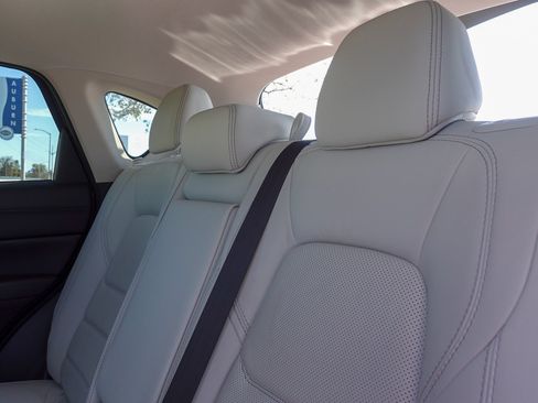 Certified 2025 MAZDA CX-5 AWD 2.5 S w/ Preferred Package image 22