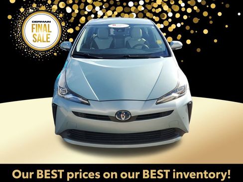 Certified 2019 Toyota Prius XLE image 3