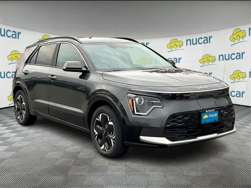 New 2025 Kia Niro Wind image 1