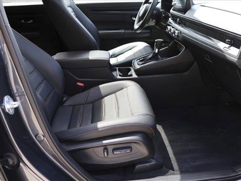 Used 2025 Honda CR-V Sport-L image 29