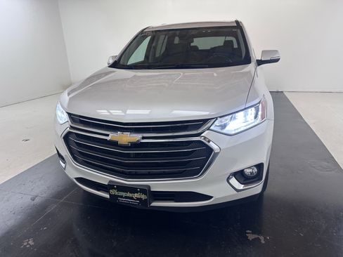 Used 2019 Chevrolet Traverse Premier w/ Driver Confidence II Package image 5