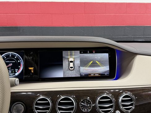 Used 2015 Mercedes-Benz S 63 AMG 4MATIC Sedan w/ Driver Assistance Package image 71
